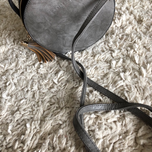 Gray shoulder Crossbody bag - Picture 5 of 6
